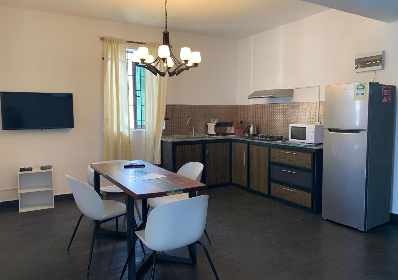 Thelight Villa Trou d'Eau Douce Luaran gambar